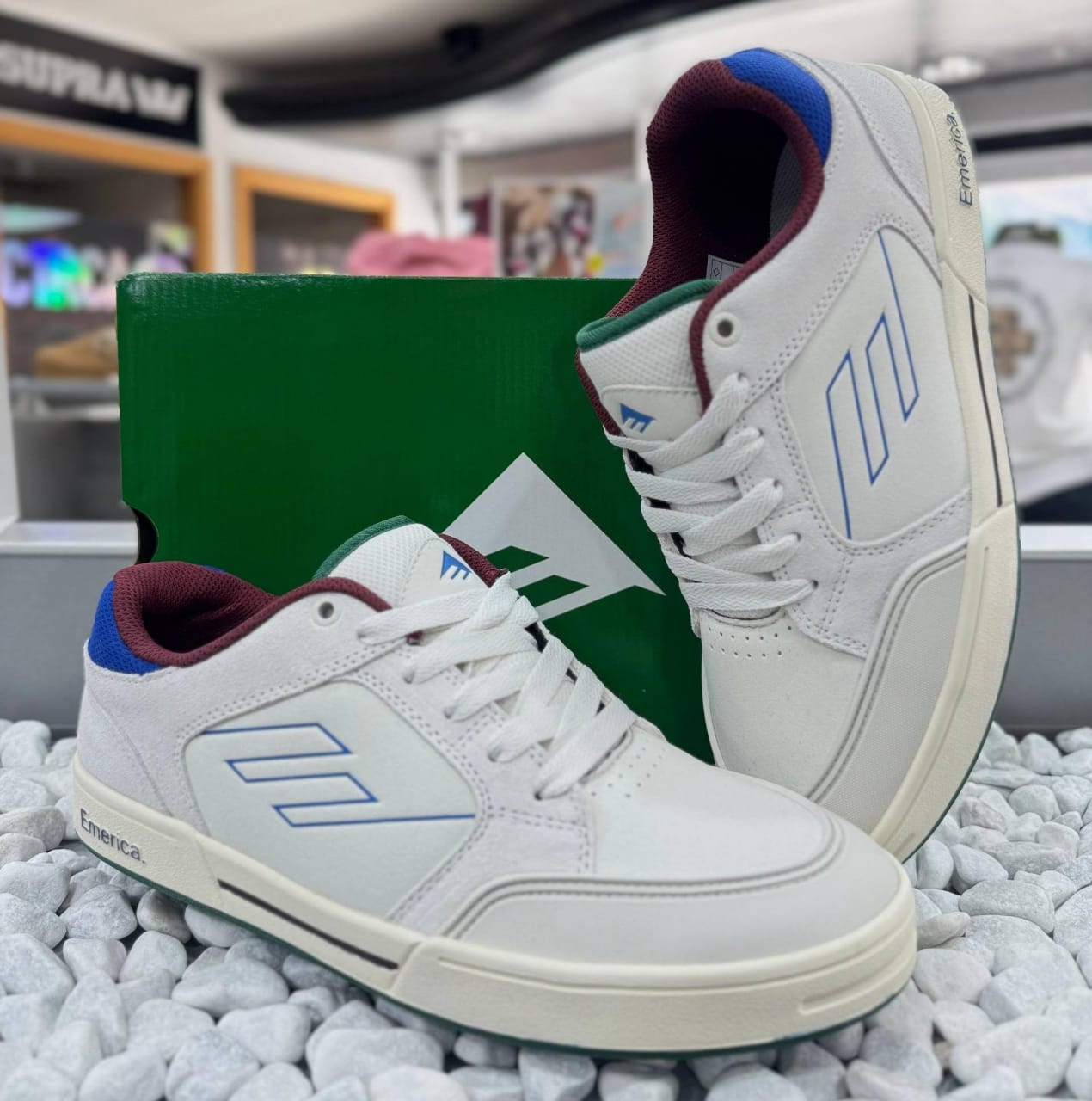 ZAPATO EMERICA MODELO HERITIC CREME