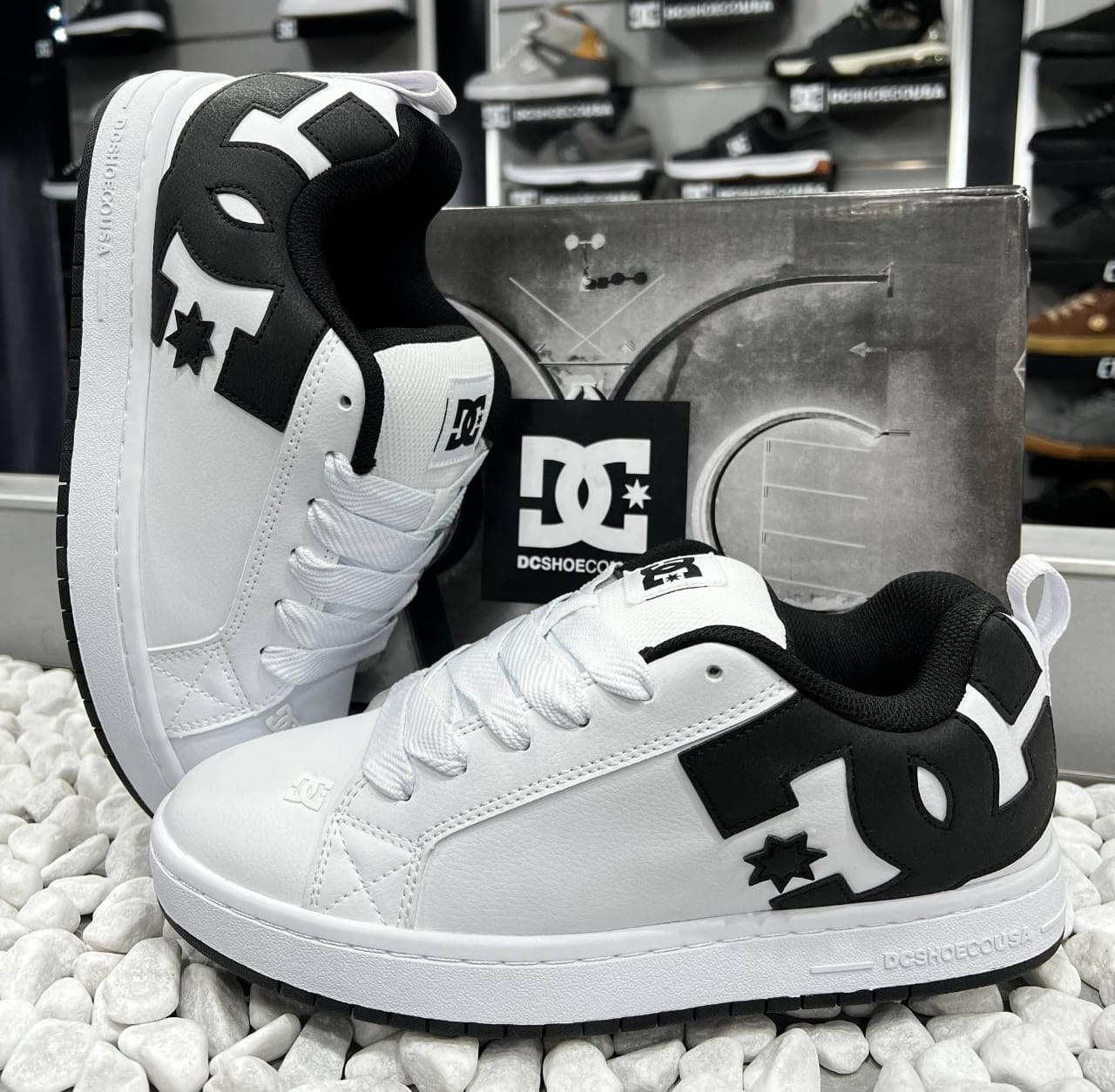ZAPATOS DC SHOES MODELO COURT GRAFFIKWLK T