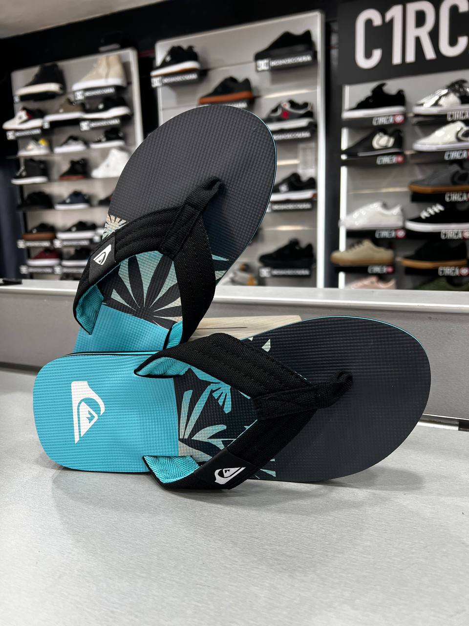 Sandalias Quiksilver Modelo Molokai XBKB