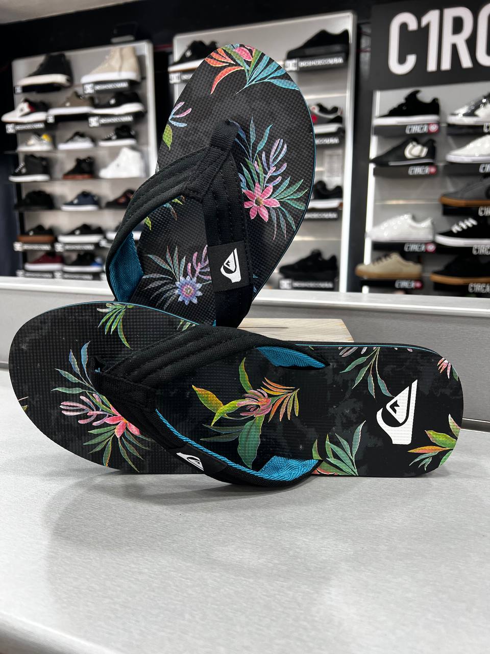 Sandalias Quiksilver Modelo Molokai XKBG