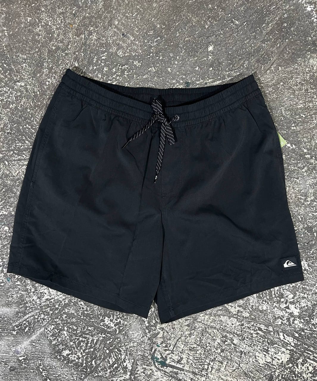 Short Traje de baño Quiksilver Modelo Solid