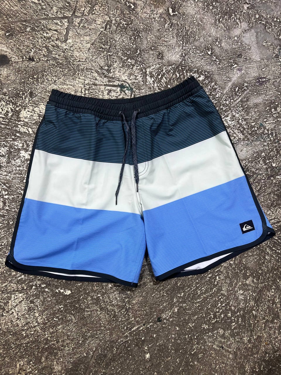 Short Traje de baño Quiksilver Modelo Tijuana