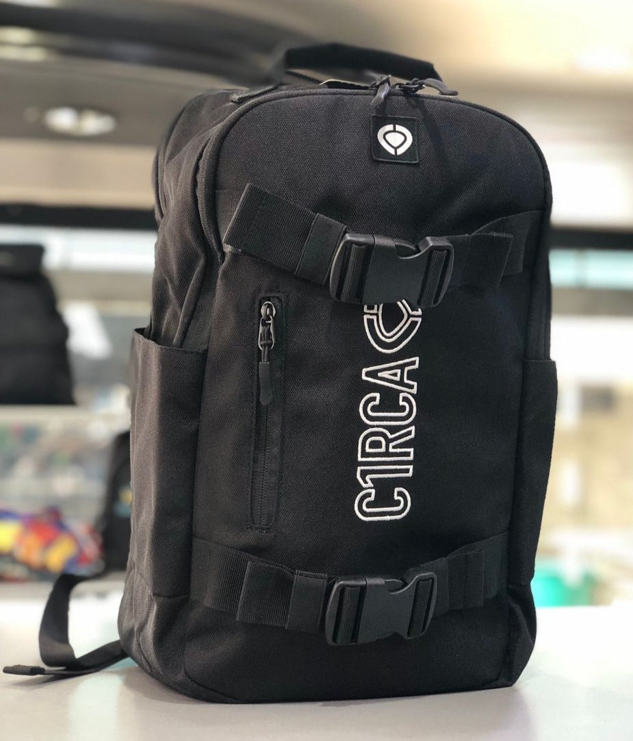 MORRAL C1RCA MODELO BACKPACK
