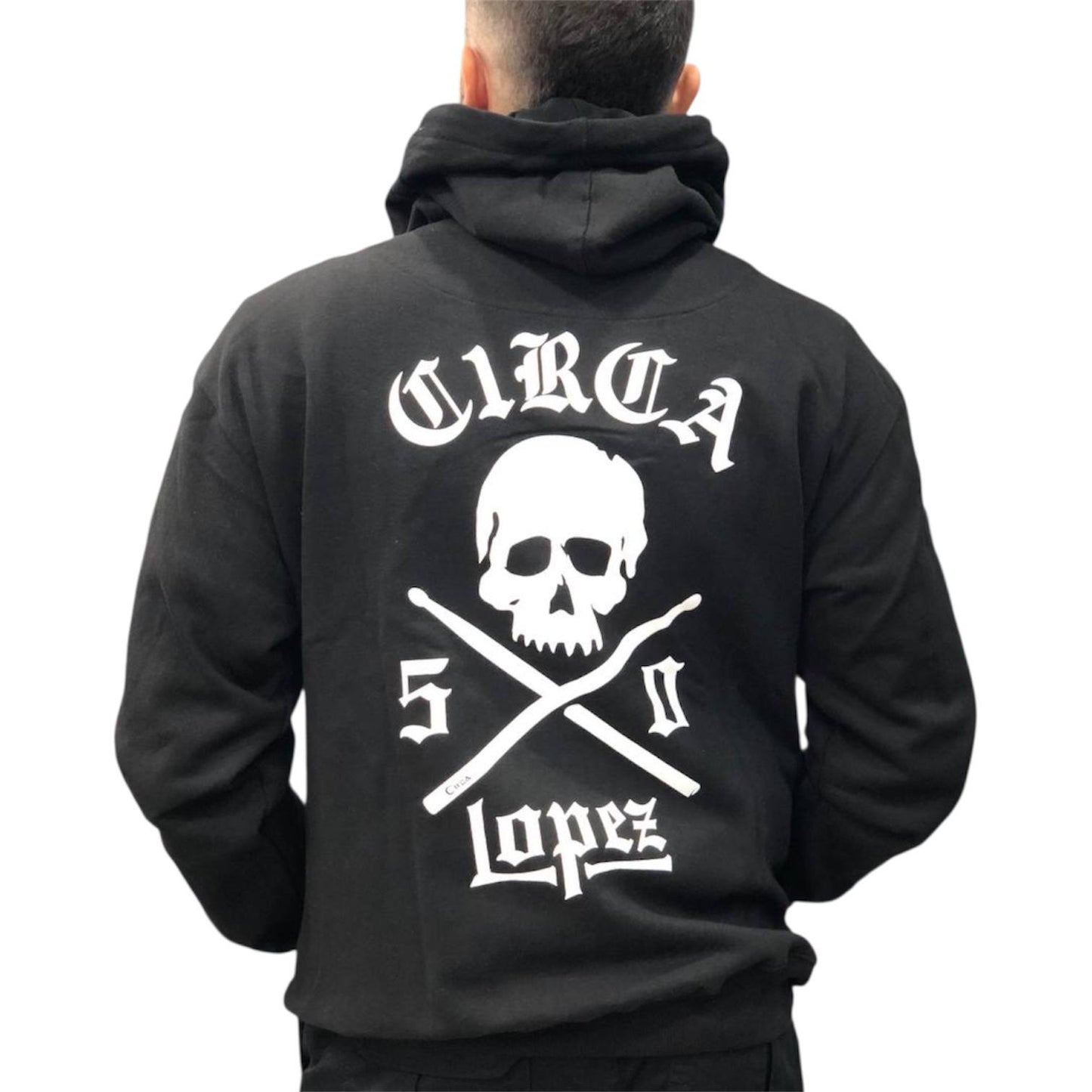 Hoodie Negro C1rca Modelo Calavera Blanca