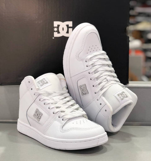 Zapatos DC Shoes Kids Modelo Manteca 4 HI WS4