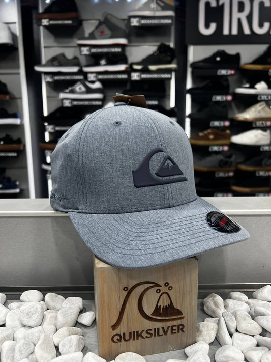 QUIKSILVER GORRA MODELO NAVY BLAZER NBR CERRADA (Copia)