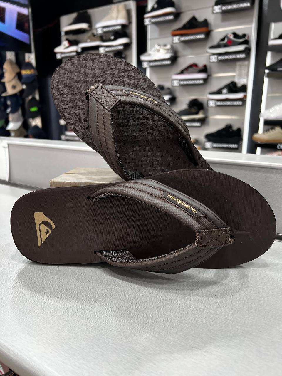 Sandalias Quiksilver Modelo Carver Tropics