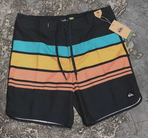 Short Traje de baño Quiksilver Modelo Everyday Stripe
