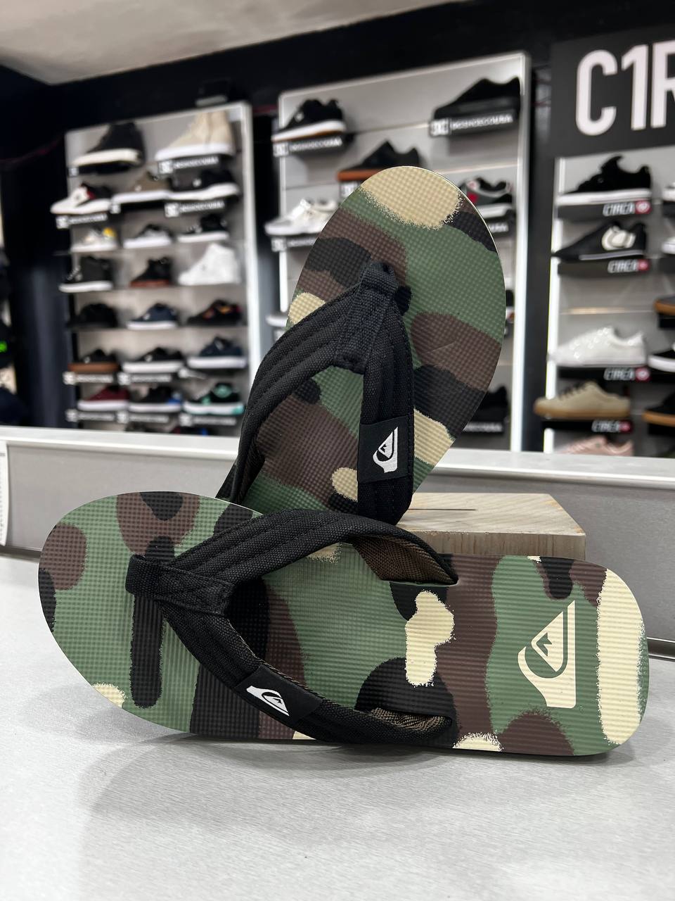 Sandalias Quiksilver Modelo Molokai XKCG