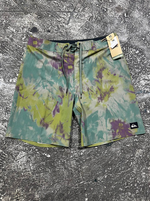 Short Traje de baño Quiksilver Modelo Surfsilk GLW8