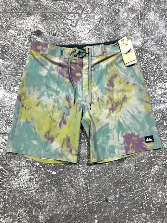 SHORT TRAJE DE BAÑO QUIKSILVER SHORT MODELO SURFSLIK GLW8