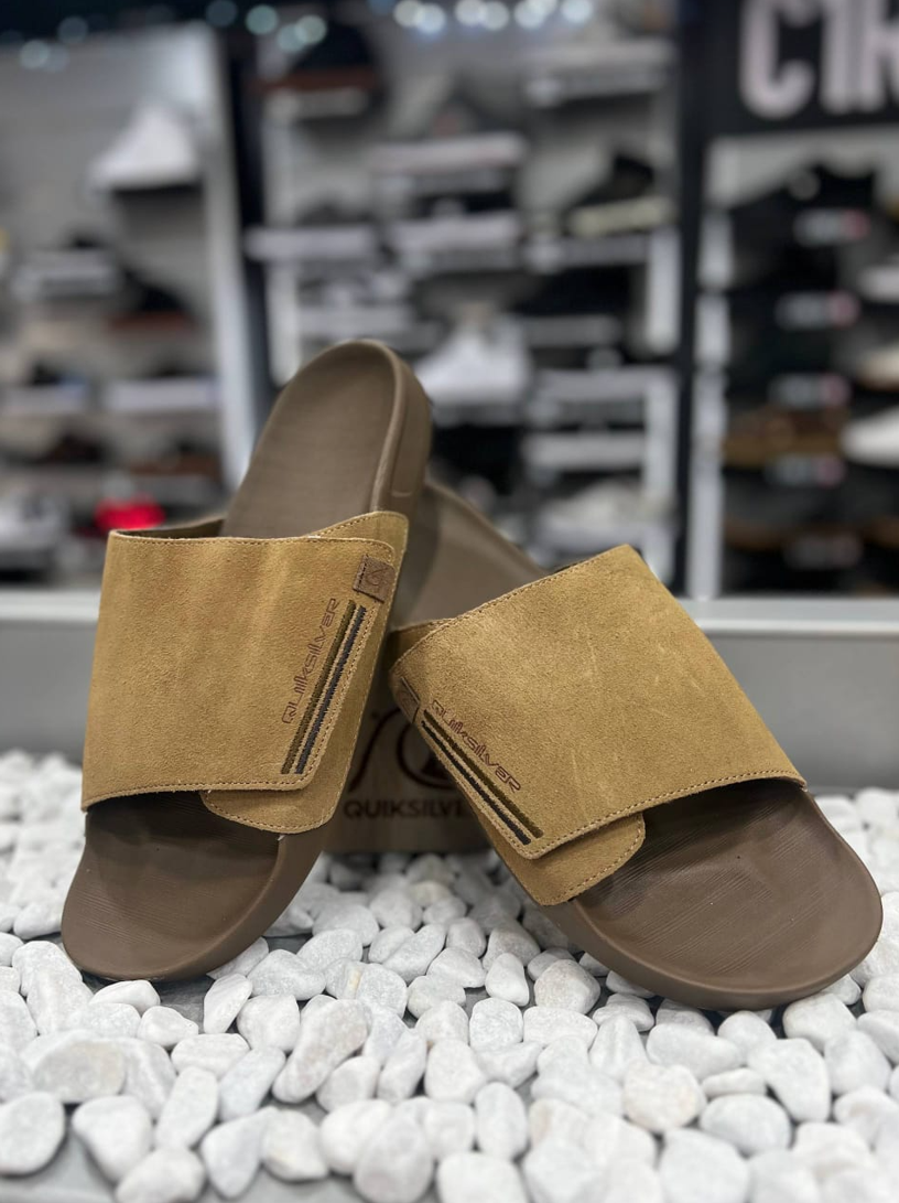 QUIKSILVER  SANDALIAS MODELO RIVI SUEDE CSJ1