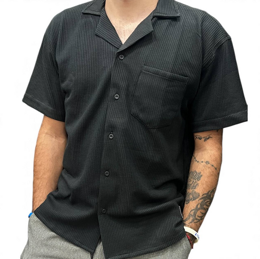 VAGOS MODELO CAMISA TEXTURIZADA NEGRA OVERSIZE