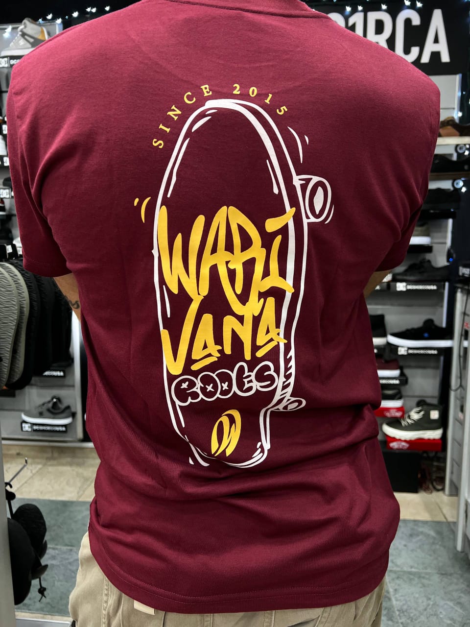 FRANELA WARIVANA MODELO ROOT VINOTINTO