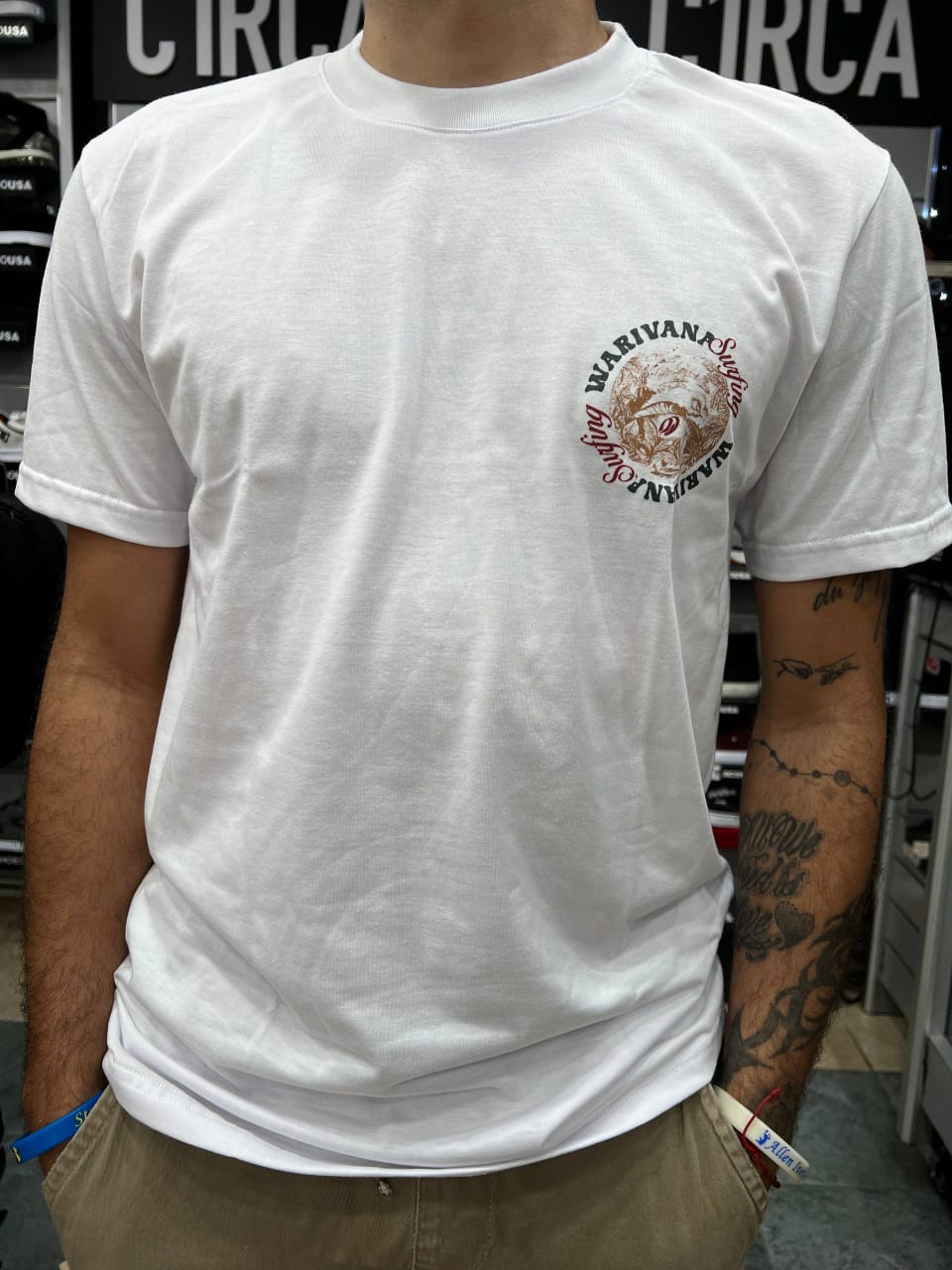 FRANELA WARIVANA MODELO SURFING BLANCO